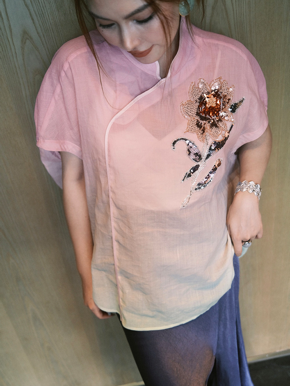 MUKZIN“Capsule Collection”Gradient Pink Sequin Embroidered Modified Qipao Top