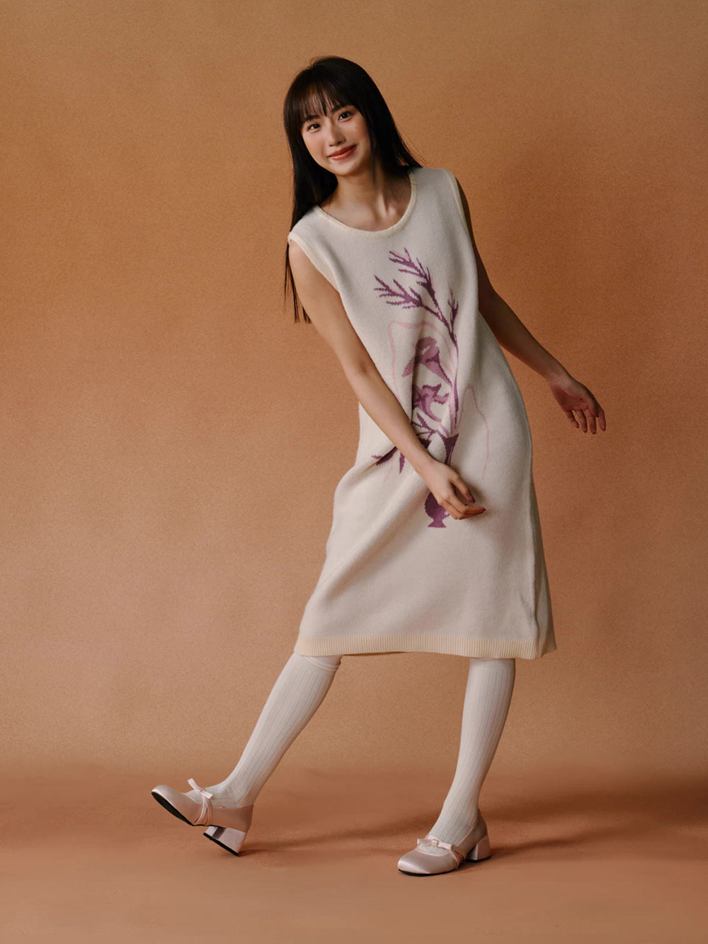 MUKTANK×LOUMUTAKU Sleeveless Dress With a Vase Pattern