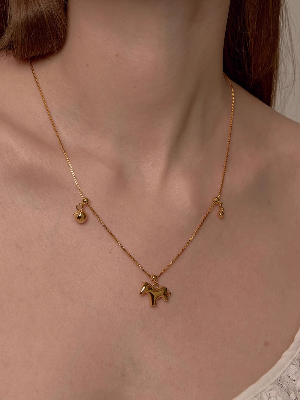 MUKTANK×SUN HUNTER Pullable Pendant Necklace in Pony Shape