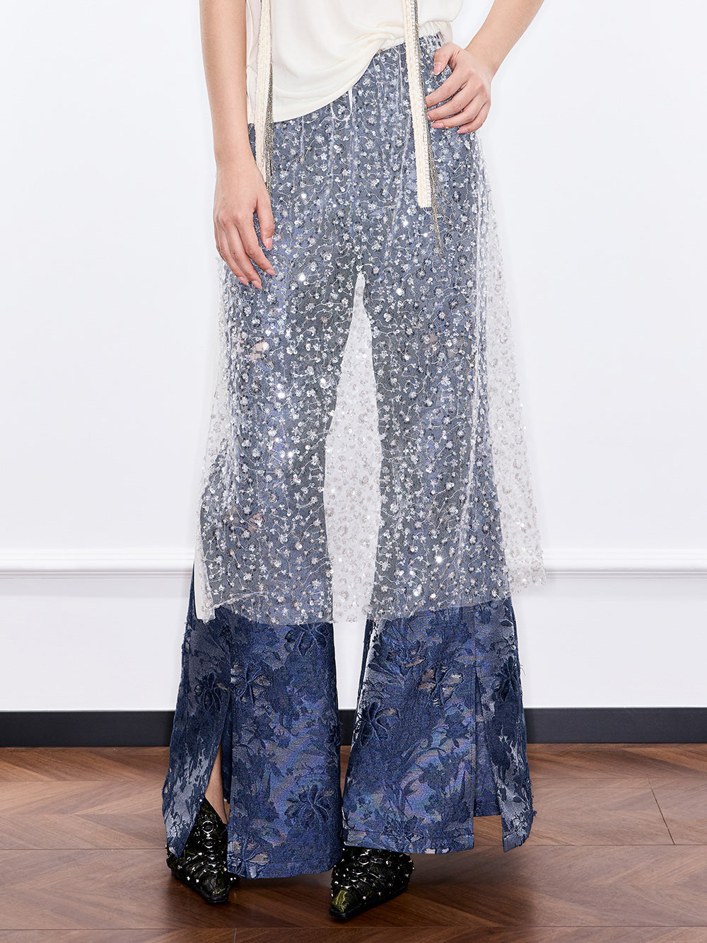 MUKZIN“Capsule Collection” Lace Skirt