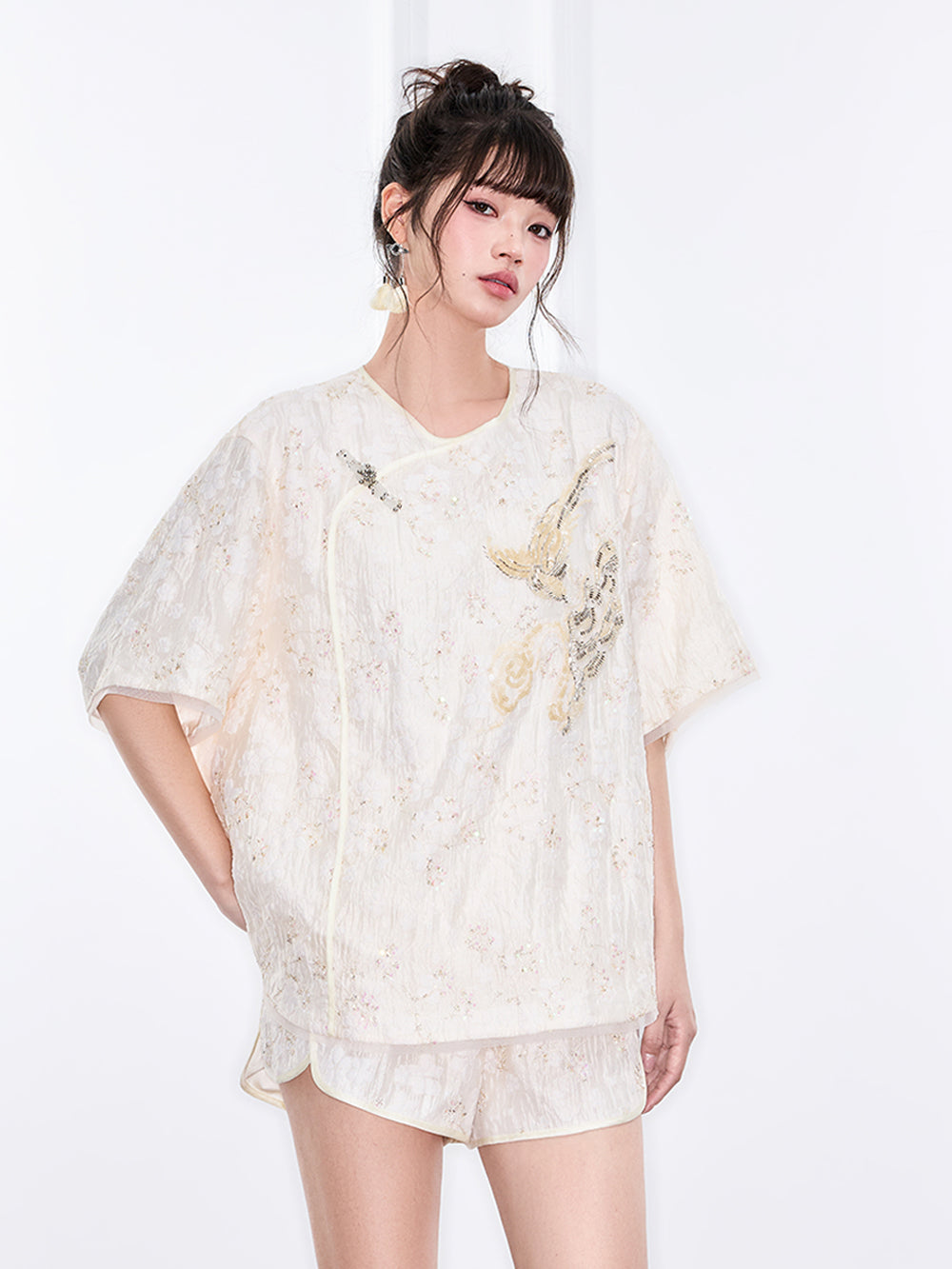 MUKZIN "Ode to the New Summer"Embroidery Sequin National Style Improved Frog Button Loose Chinese-style Short-sleeve Shirt