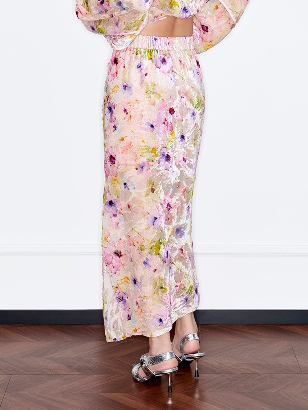 MUKZIN“Capsule Collection”Floral Watercolor Style High-Waisted Midi Skirt
