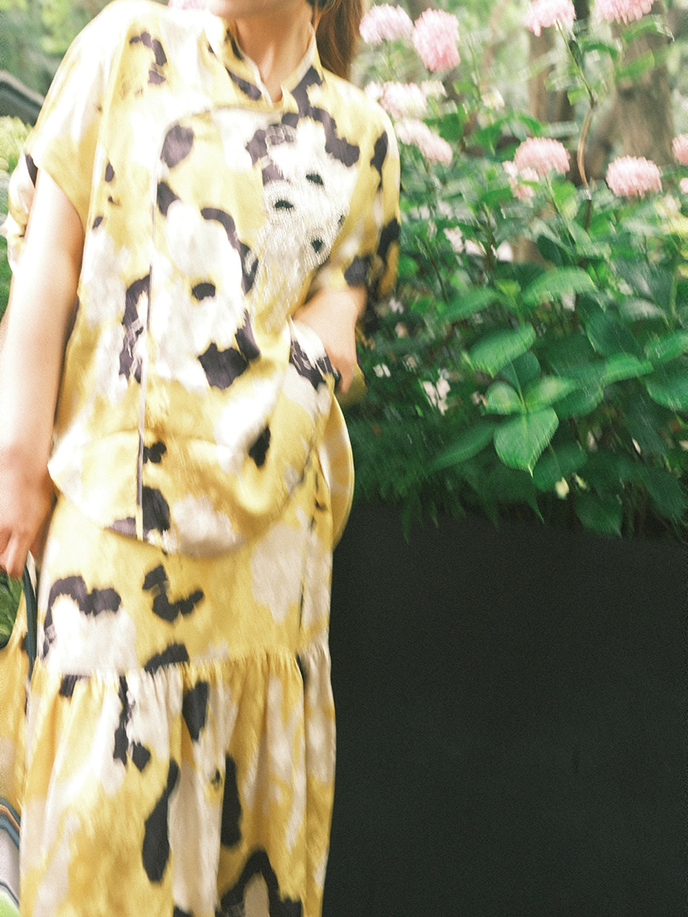 MUKZIN“Capsule Collection”Yellow-based Splatter-effect Long Maxi Skirt