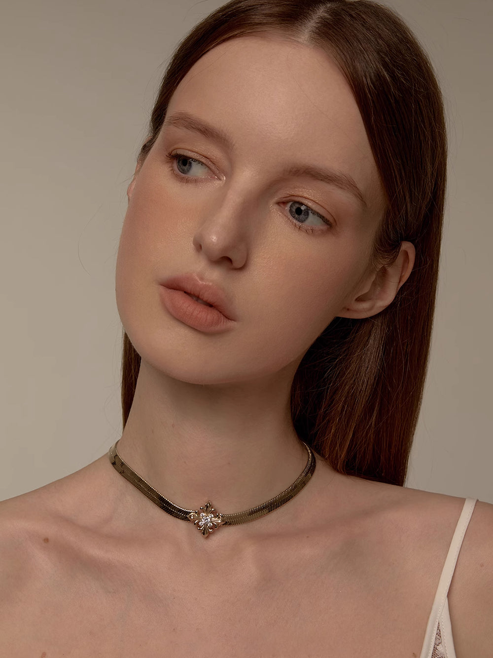 MUKTANK×SUN HUNTER Iris-themed Snake Bone-style Neck Chain