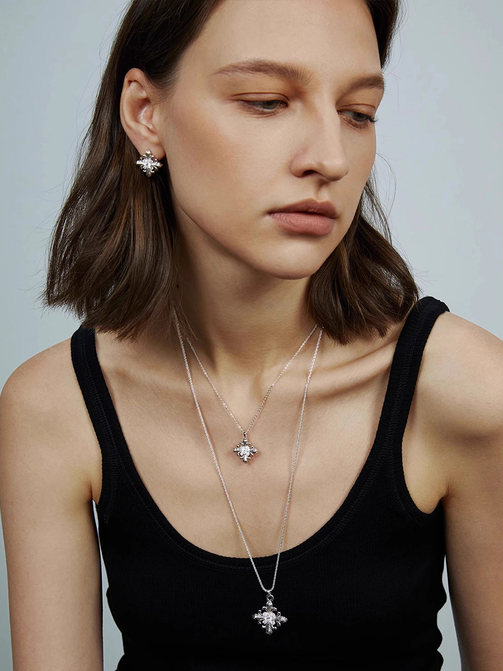 MUKTANK×SUN HUNTER Long Simple Iris-themed Necklace