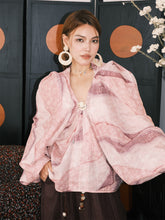 MUKZIN“Capsule Collection”Pink-toned Ombre Lantern Sleeve Blouse