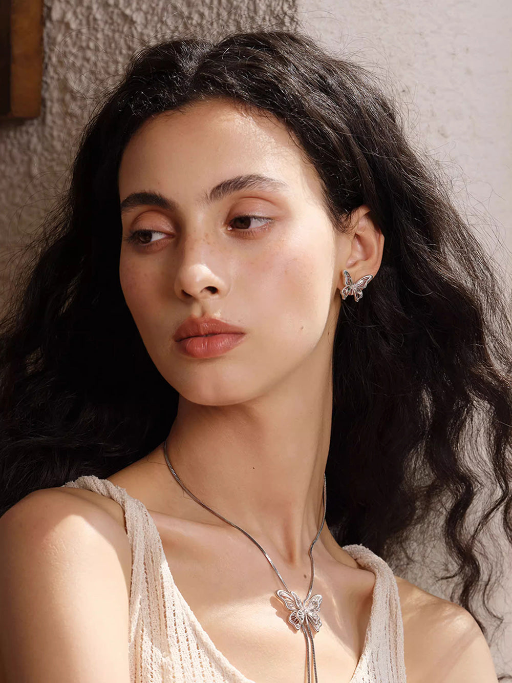 MUKTANK×SUN HUNTER “Emergence”Small-Size Lace Butterfly Earrings