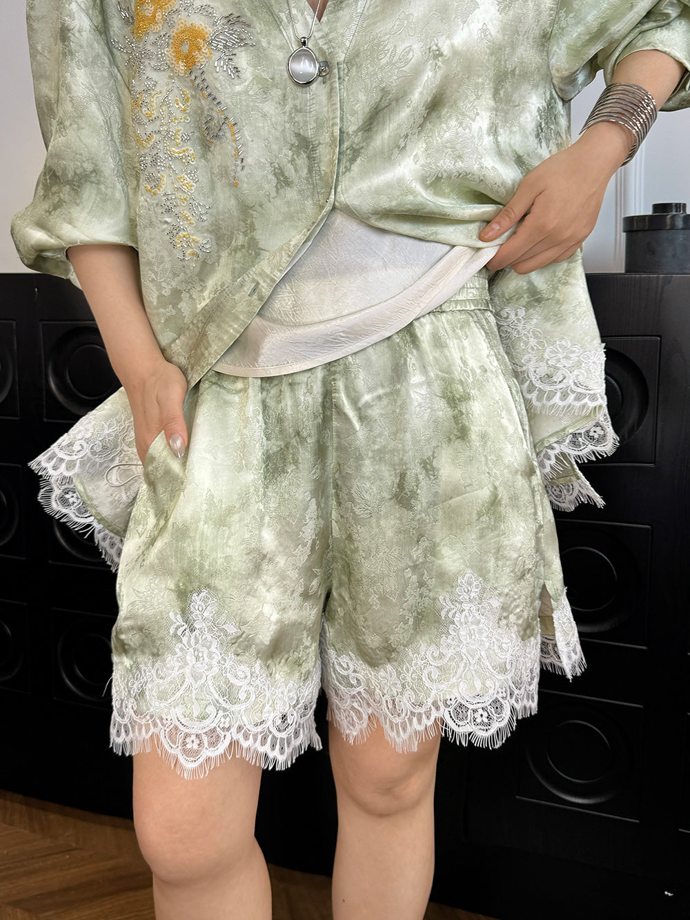 MUKZIN“Capsule Collection”Jacquard lace loose shorts