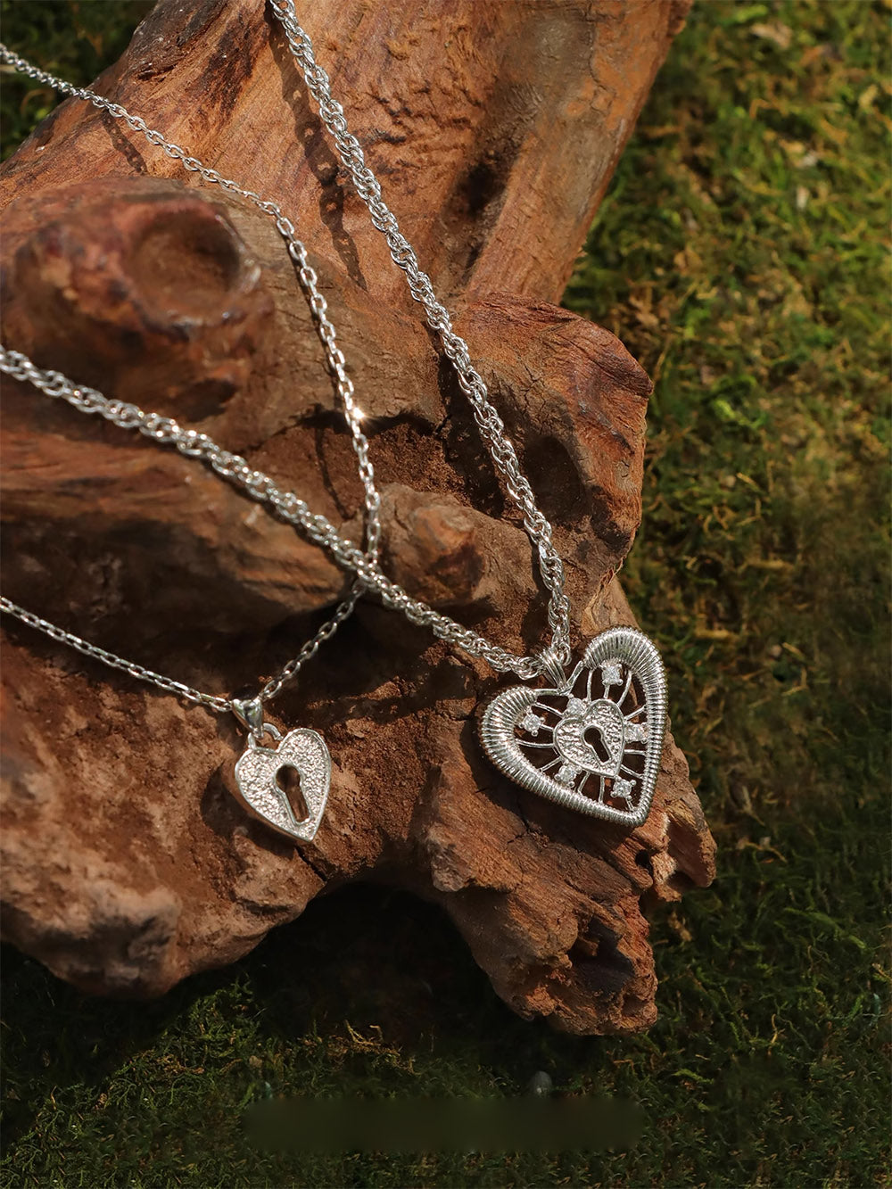 MUKTANK×SUN HUNTERDouble-layer lace heart lock necklace