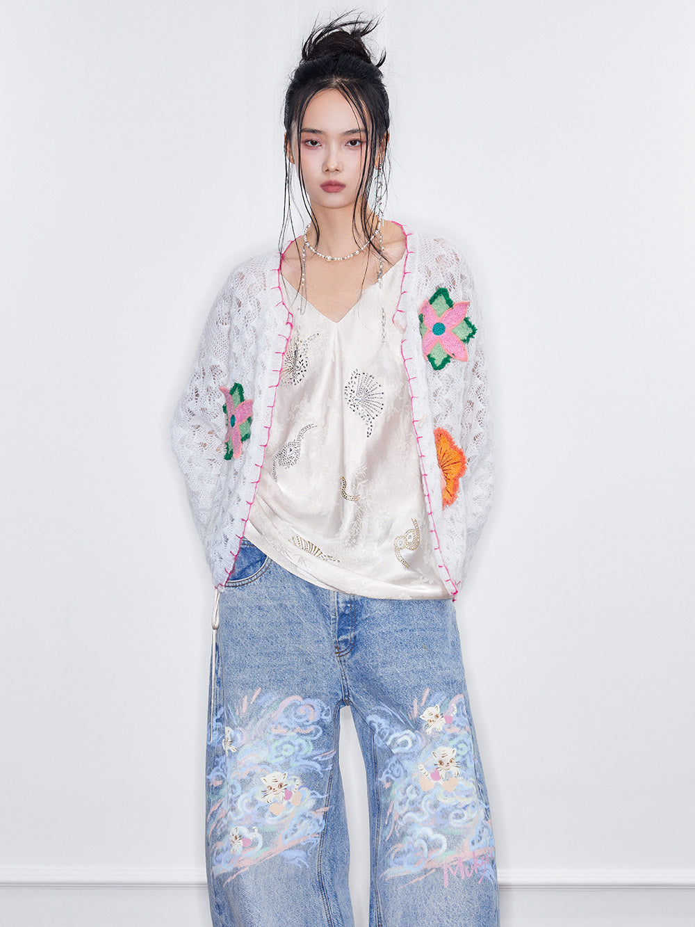 MUKZIN SpringPrelude “Chunjiao” Vintage Hollow-out Knitted Cardigan