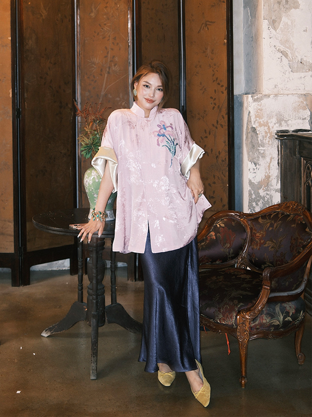 MUKZIN“Capsule Collection”Pink Chinese - style Stand - up Collar Floral Embroidered Loose Top