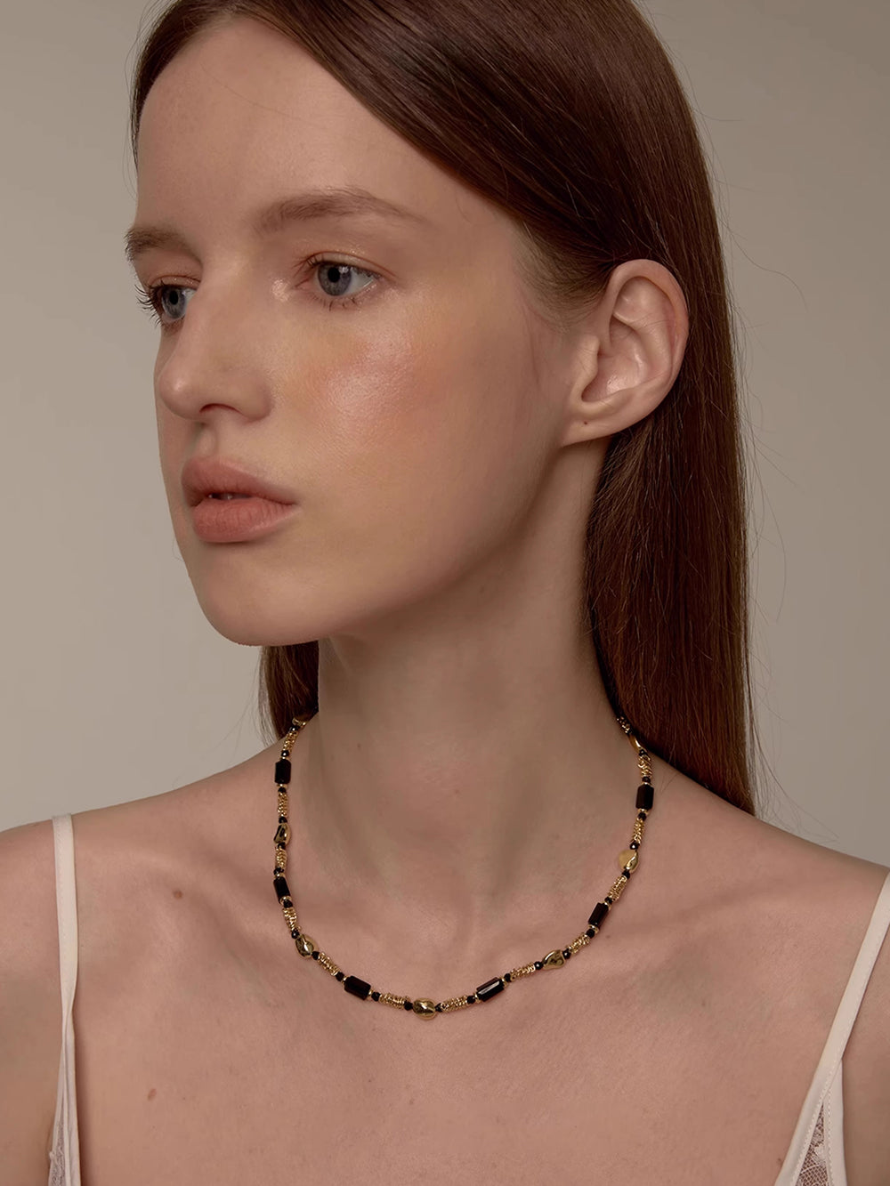 MUKTANK×SUN HUNTER Double-layered Necklace with Little Elephant Design and Black Spinel
