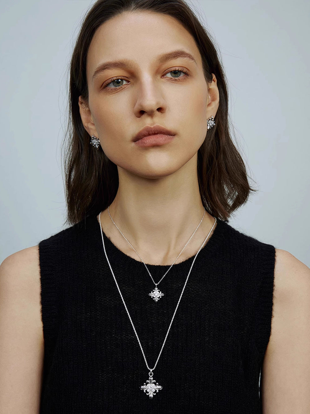 MUKTANK×SUN HUNTER Long Simple Iris-themed Necklace