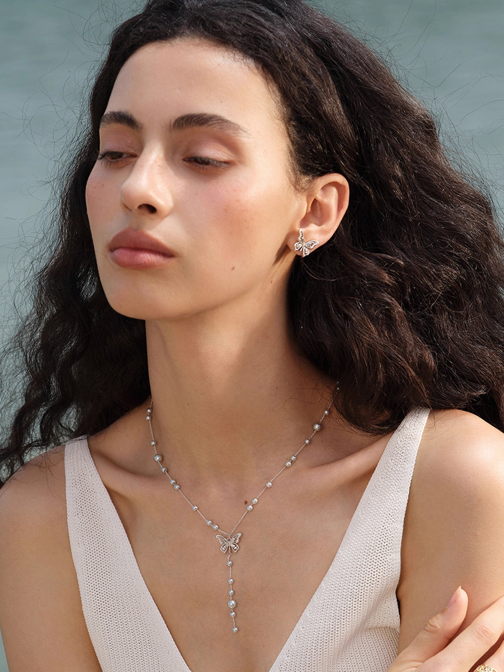 MUKTANK×SUN HUNTER “Emergence”Baby's - Breath Lace Butterfly Y - shaped Necklace