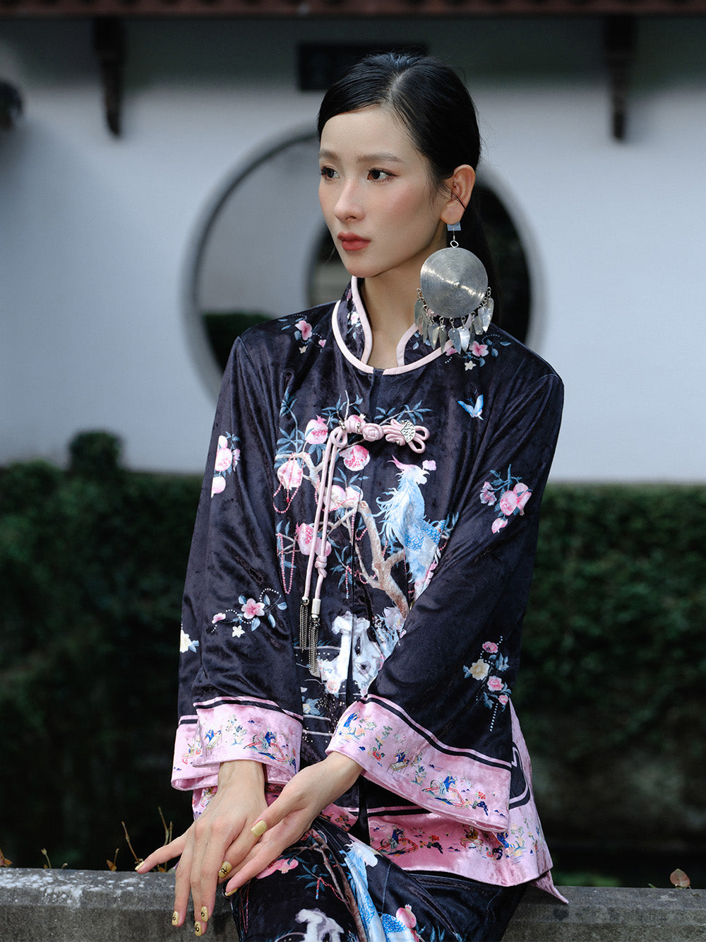 MUKZIN Linglong "Linglongzi" Stand Collar Velvet Printed Cardigan