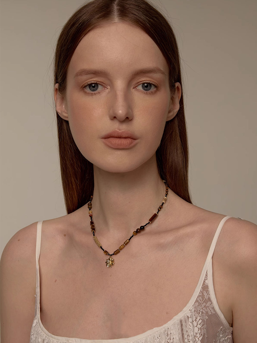 MUKTANK×SUN HUNTER Gerbera and Tiger's Eye Necklace