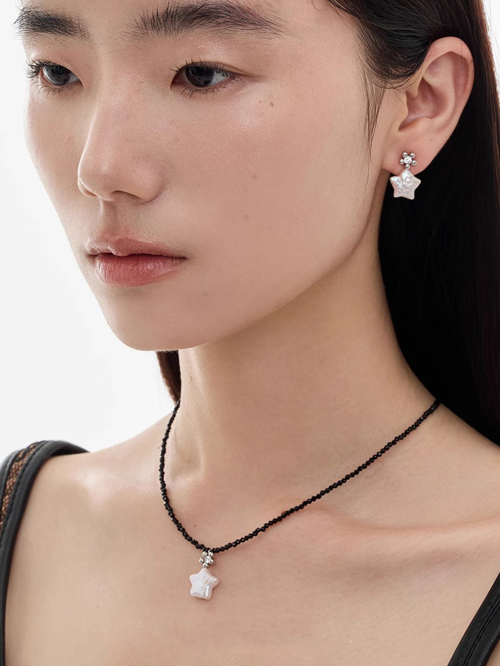 MUKTANK x SUN HUNTER Black Crystal Star Pearl Necklace