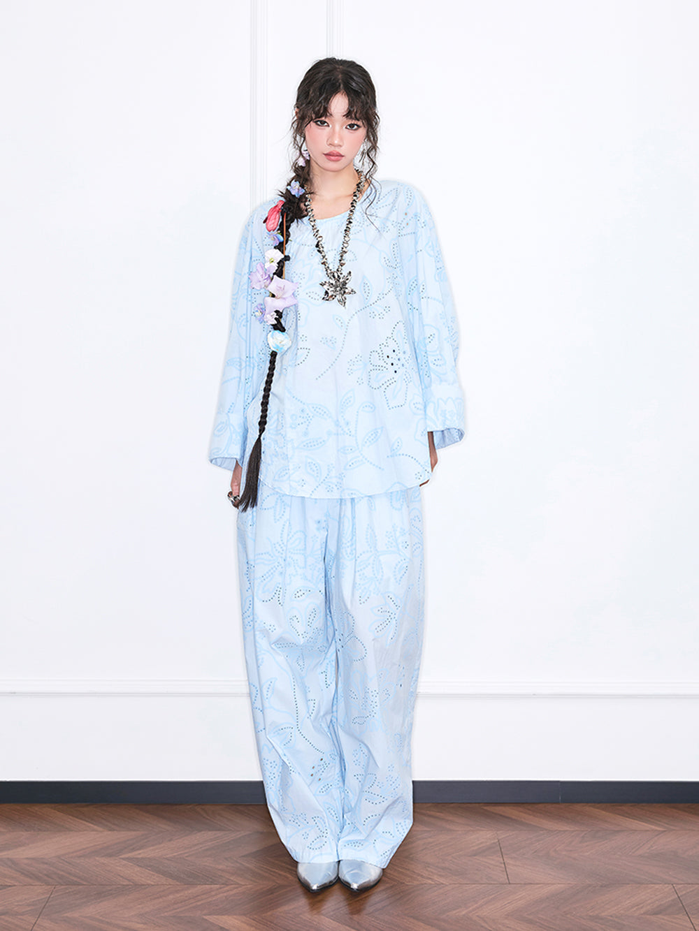 MUKZIN“Realm of Ethereal Mist”Romantic hollow-out shirt