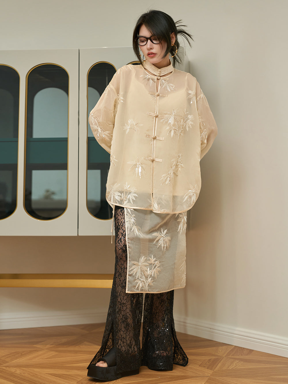 MUKZIN Chinese Style Stand Collar Shirt with Bamboo Leaf Embroidery