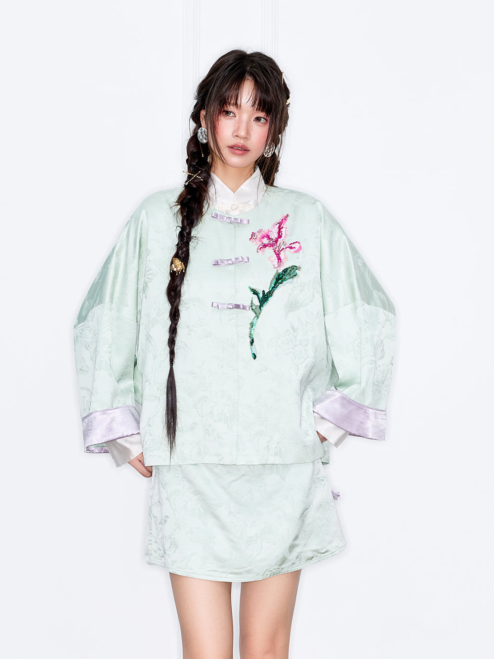 MUKZIN“Capsule Collection”Light Green Jacquard Frog Button Jacket with 3D Floral Sequin Embroidery, Loose Short Style