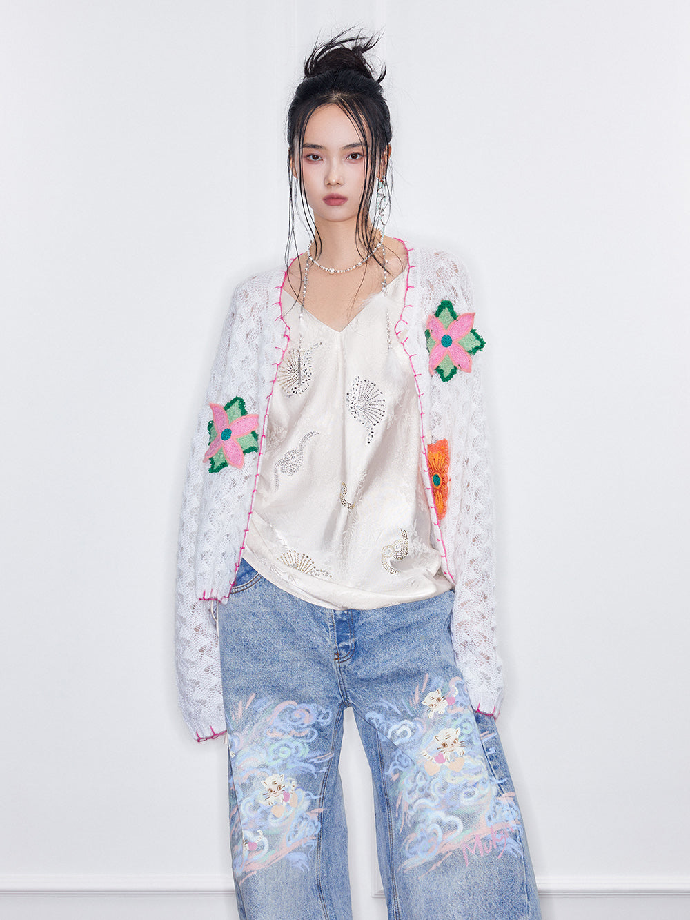 MUKZIN SpringPrelude “Chunjiao” Vintage Hollow-out Knitted Cardigan