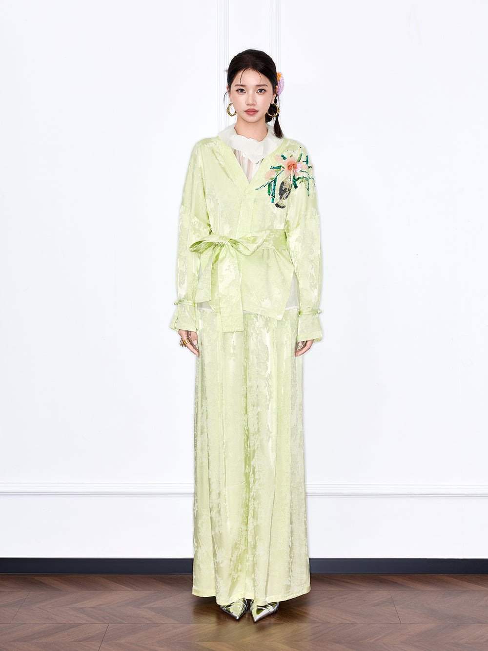 MUKZIN "Capsule Collection" New Chinese Style Jacquard V Neck Fitted Set Jacket