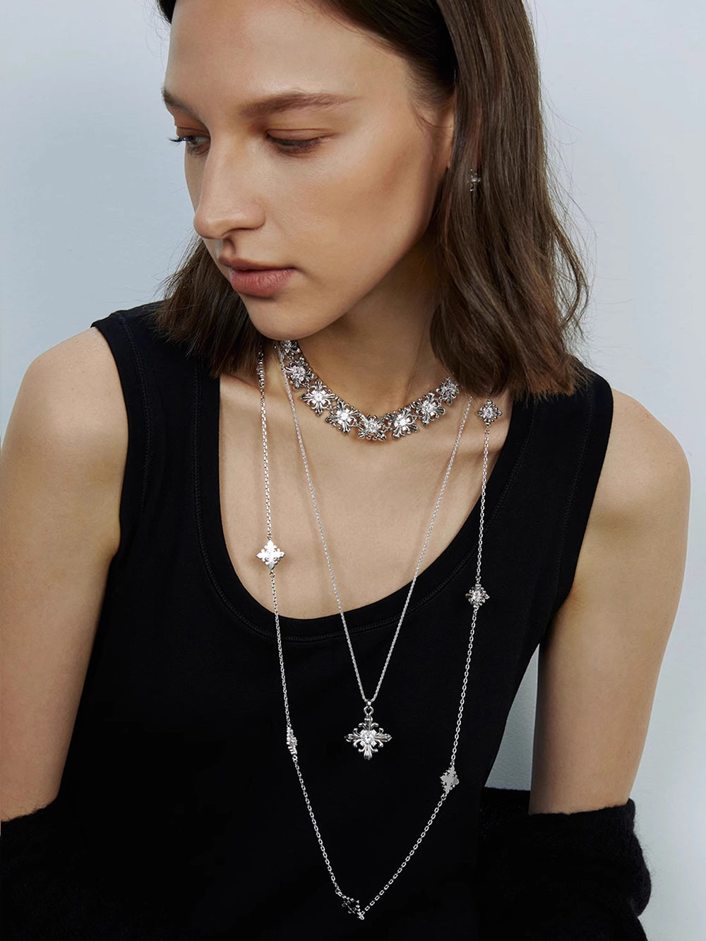 MUKTANK×SUN HUNTER Long Iris-themed Necklace