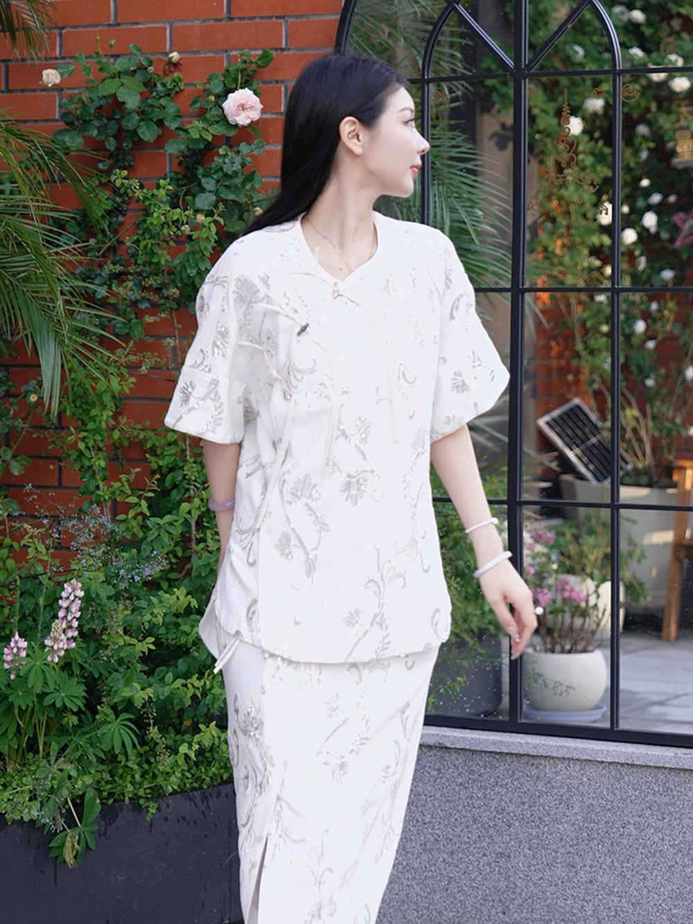 MUKZIN "Ode to the New Summer" Handmade Sequin Chinese-style Midi Skirt