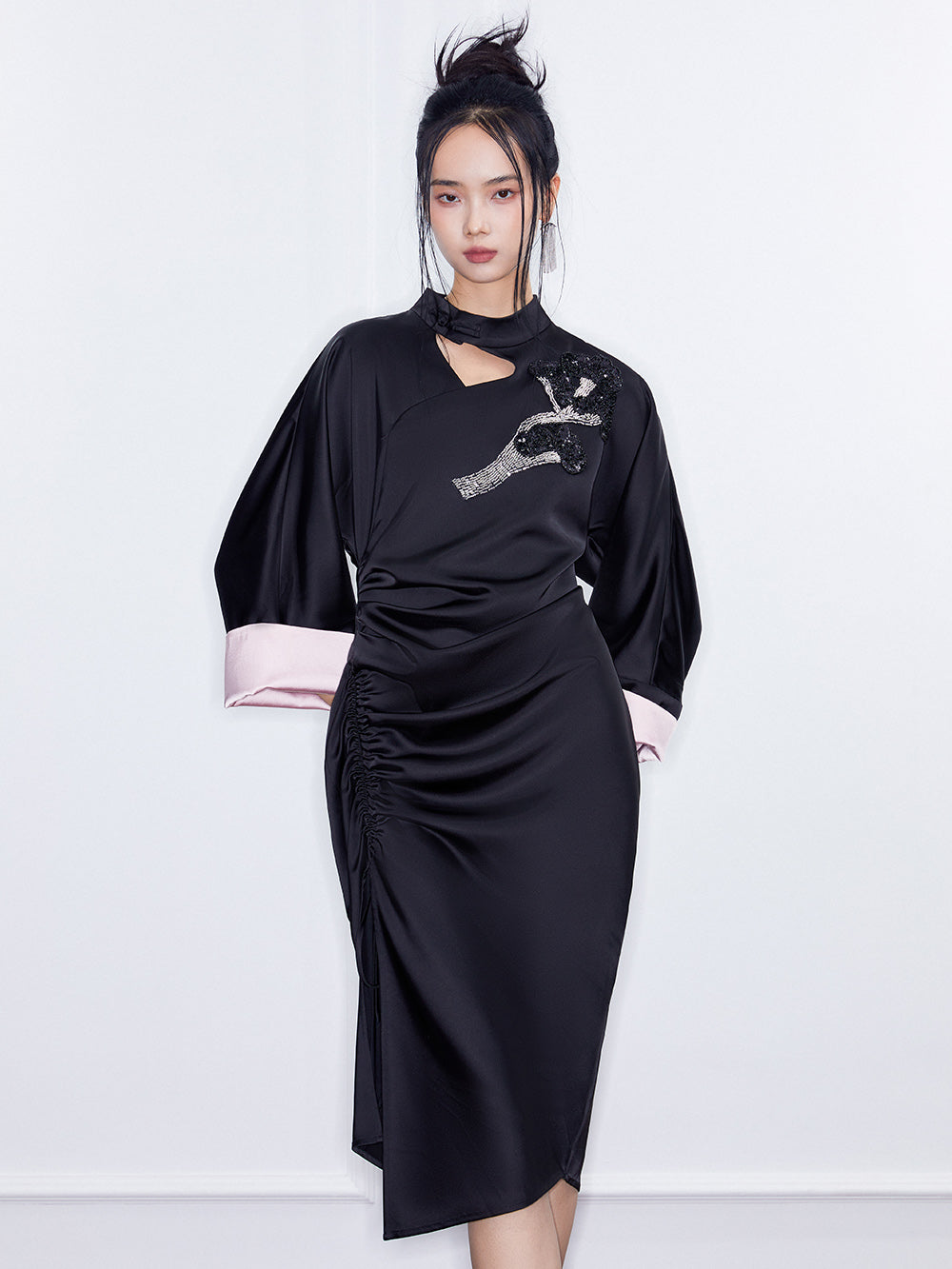 MUKZIN SpringPrelude“Wind in the Pines” New Chinese-style Satin Cheongsam Skirt with Waist Gathers