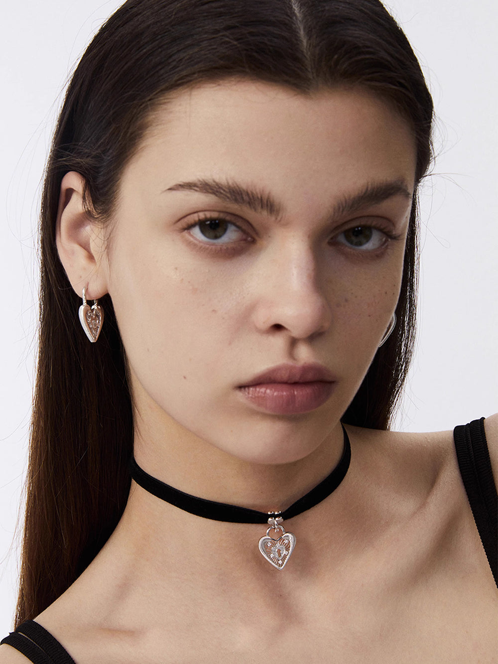 MUKTANK×SUN HUNTERLace heart lock choker
