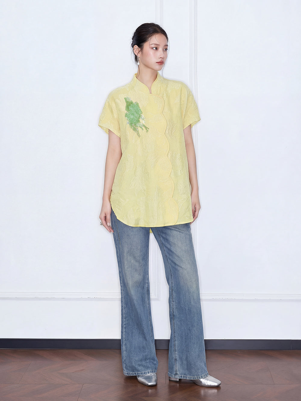 MUKZIN "Capsule Collection" New Chinese Style Hand-Embroidered Top & Mulberry Silk Set Blouse