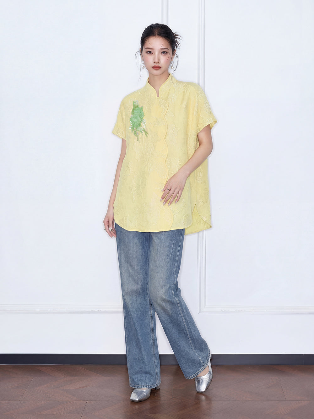 MUKZIN "Capsule Collection" New Chinese Style Hand-Embroidered Top & Mulberry Silk Set Blouse