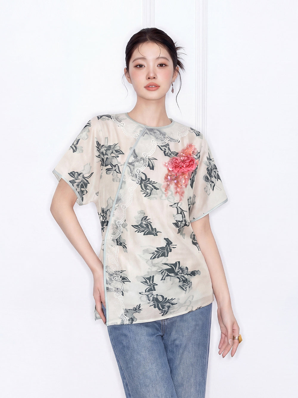 MUKZIN "Capsule Collection" New Chinese Style Embroidered Asymmetric Wrap Waist Ramie Top