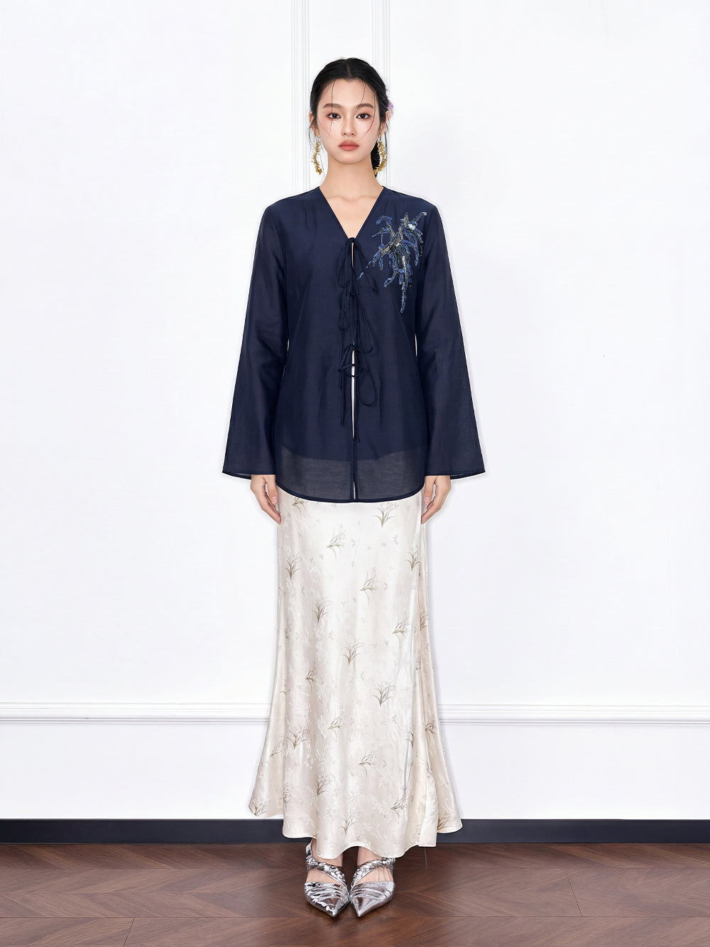 MUKZIN "Capsule Collection" New Chinese Style Heavy Embroidered Mulberry Silk Navy Shirt