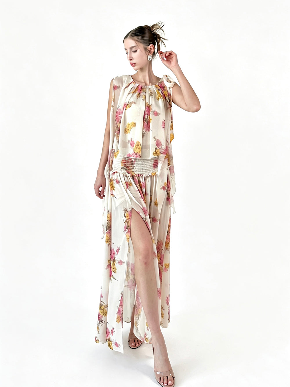 MUKTANK × Jqwention Floral Chiffon Halter Vacation Cami & Midi Skirt Two-Piece Top
