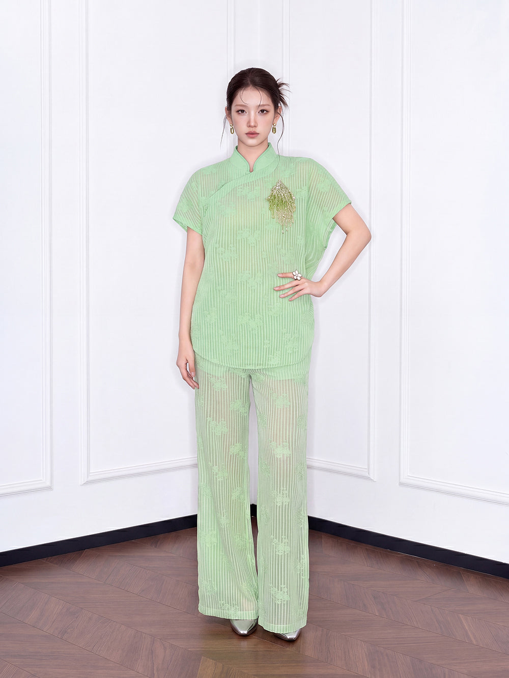 MUKZIN×Capsule Collection Modern Chinese Shirt Set with ICH Hami Hand Embroidery