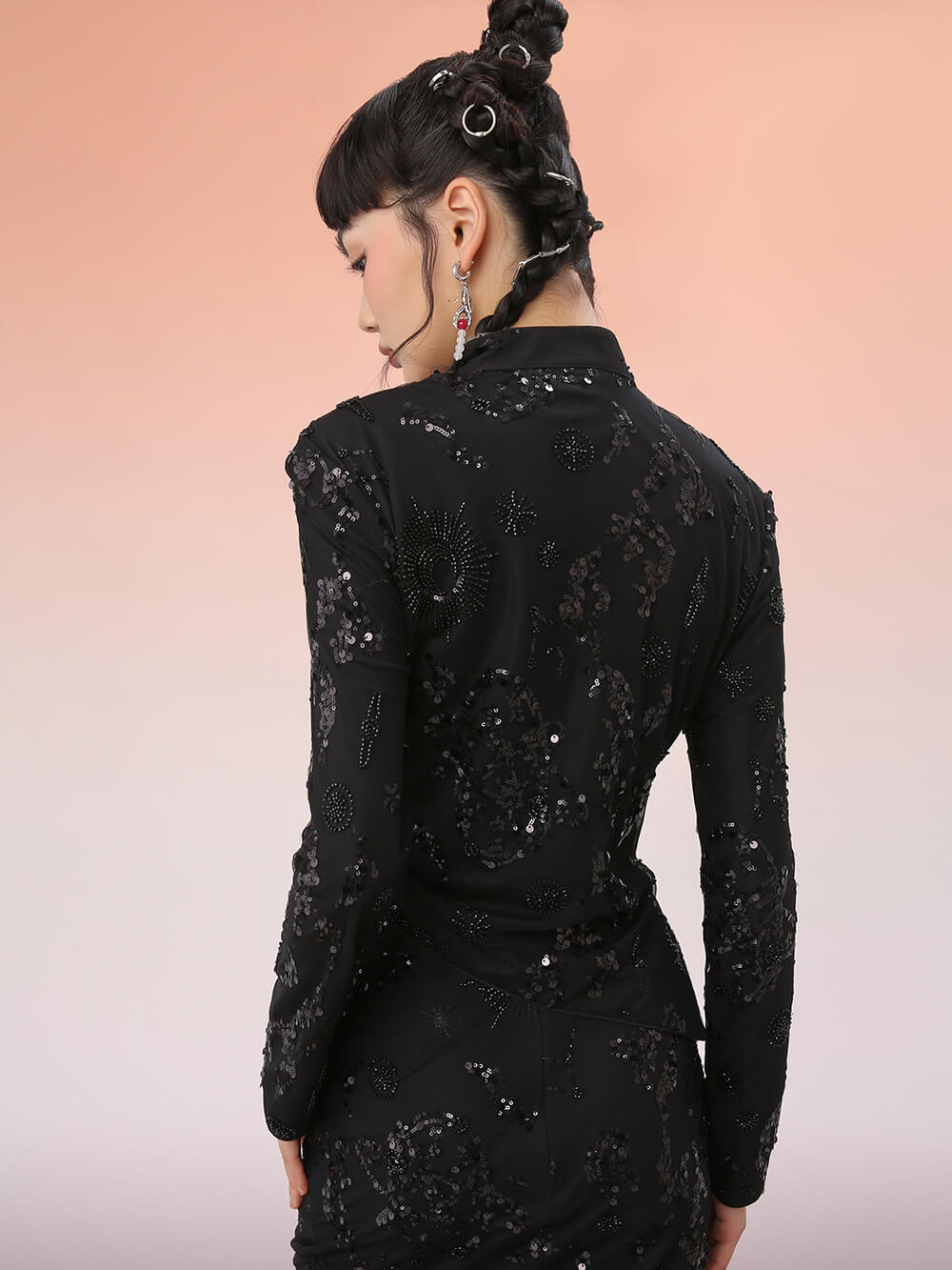 MUKZIN Mid-Length Asymmetric Black Top