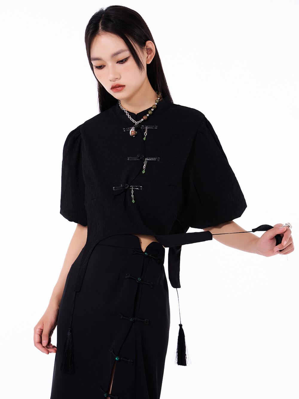 MUKTANK Black Chinese Style Short Detachable Pendant Puff Sleeve Shirt