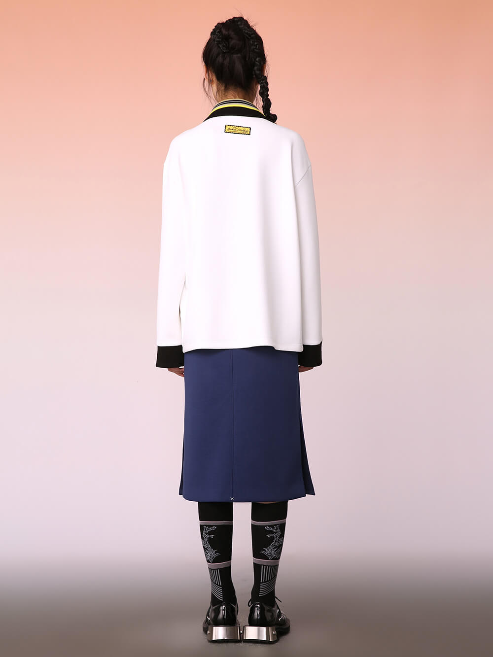 MUKIZN Mid-Length White Double-Neck Polo Sweatshirt