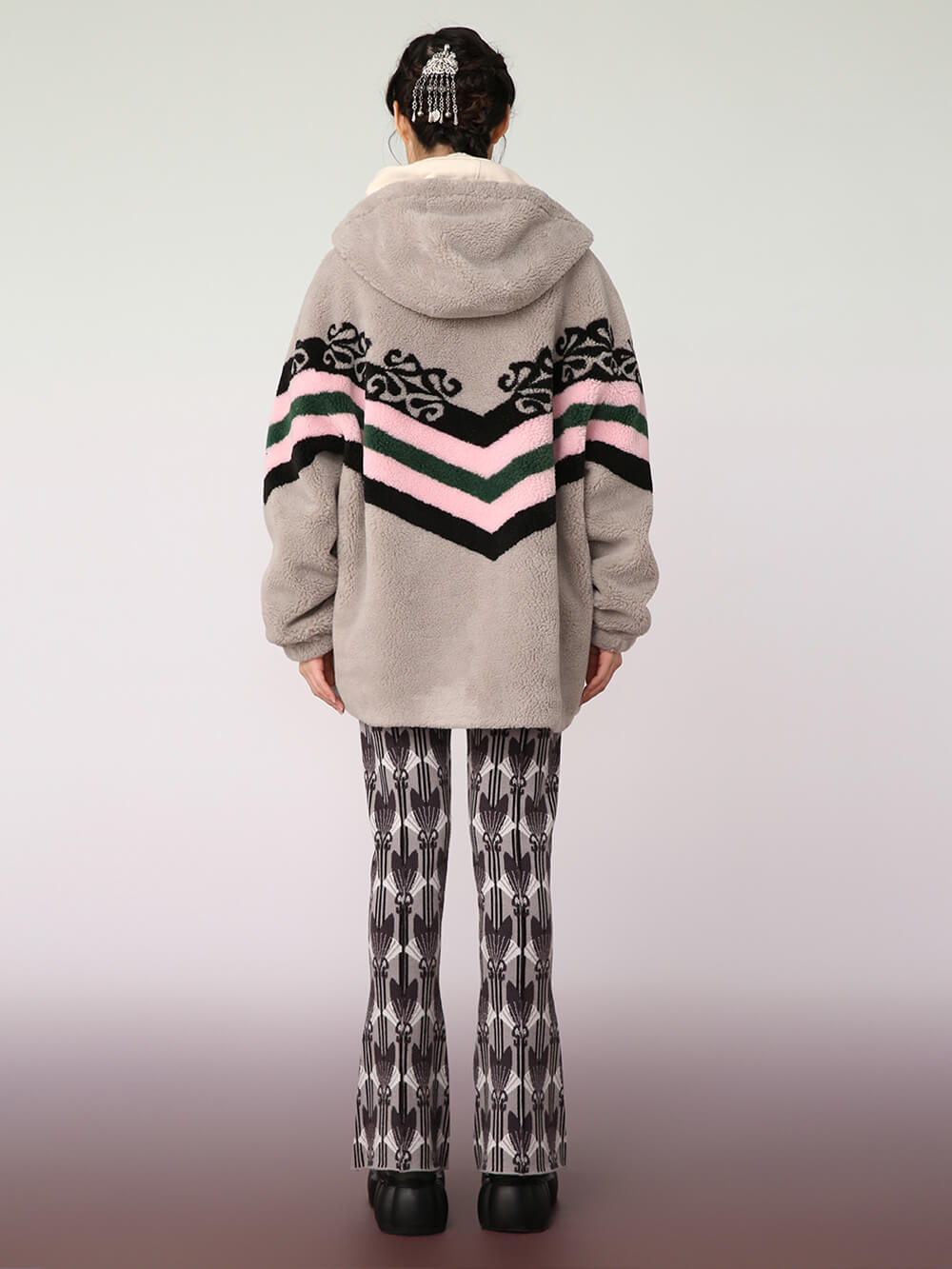 MUKZIN Camel Loose Lambsool Coat