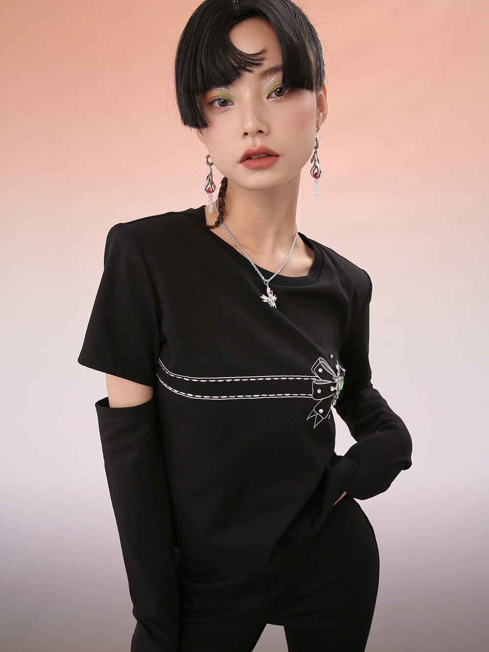 MUKZIN Black Design Fashion Print T-shirts