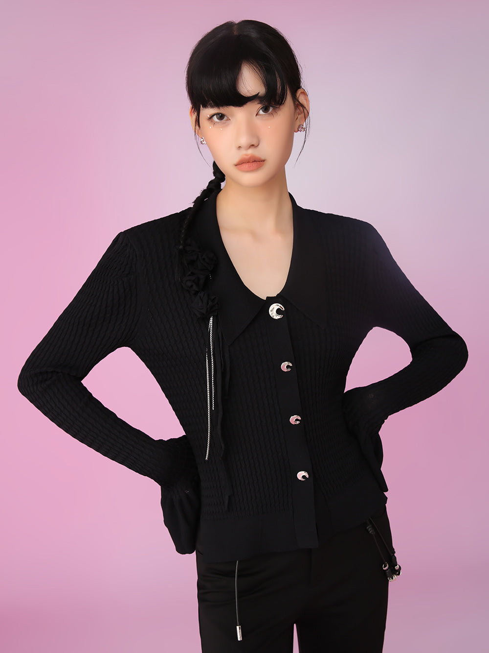 MUKZIN Black Look-thin V-neck Trumpet Sleeve Cardigan