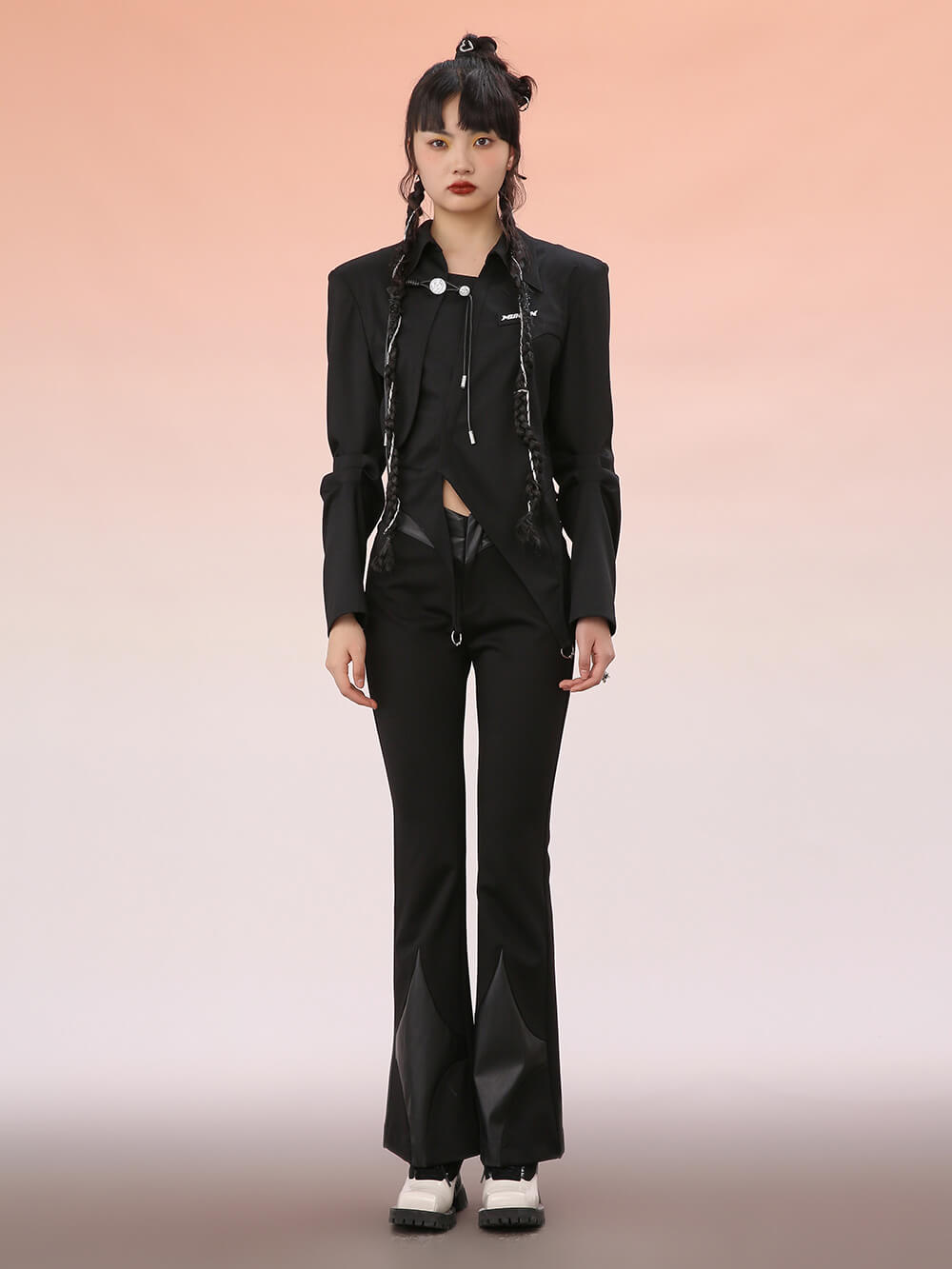 MUKZIN Cropped Asymmetric Shirt