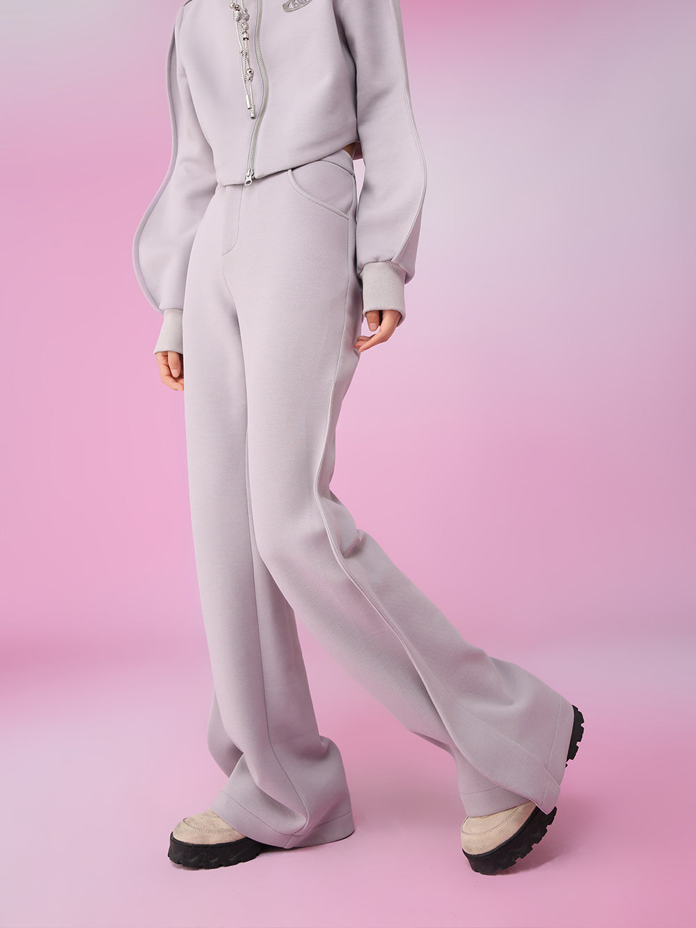 MUKZIN V-shaped Waistband Comfortable Fabric Loose Fit Wave Pants