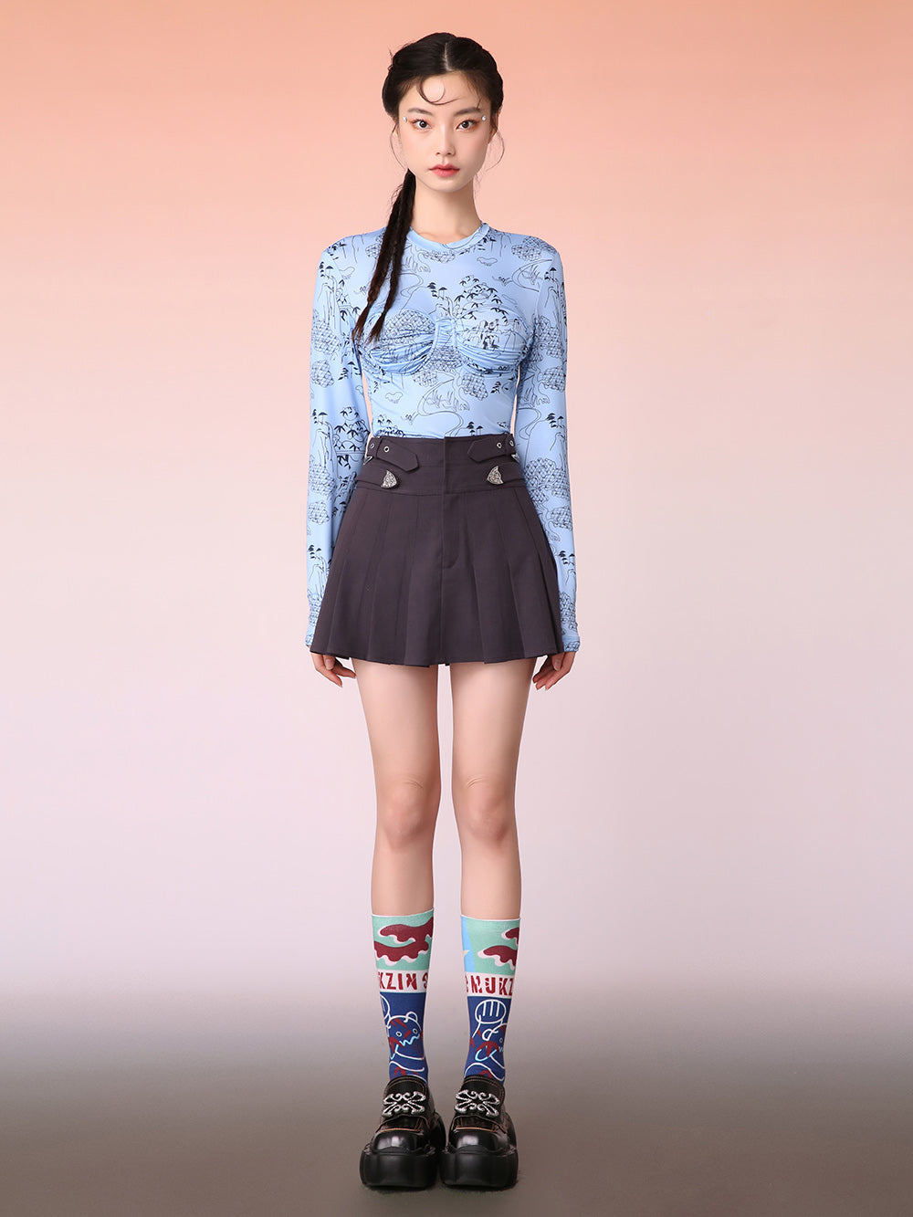 MUKZIN Artist Collaboration Graphic Blue Bottoming Shirt