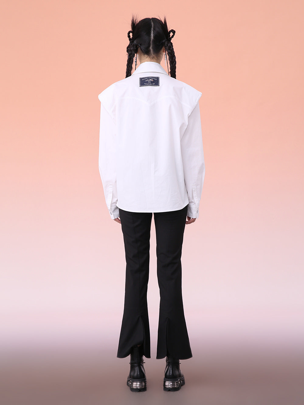 MUKZIN White Tie Commuter Long Sleeve Shirt