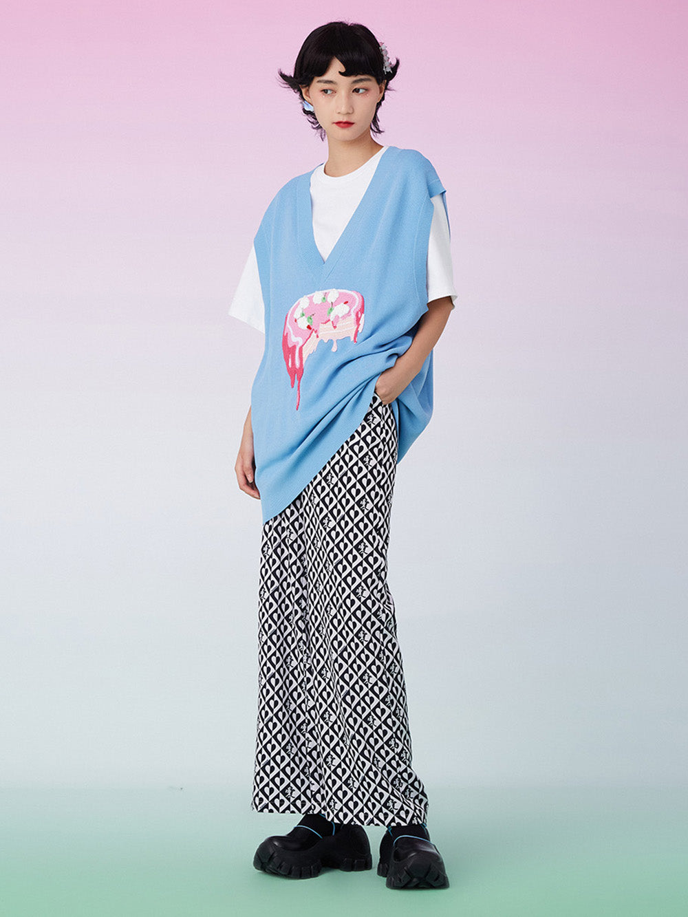 MUKZIN Knit Patched Oversize Blue Tank Top