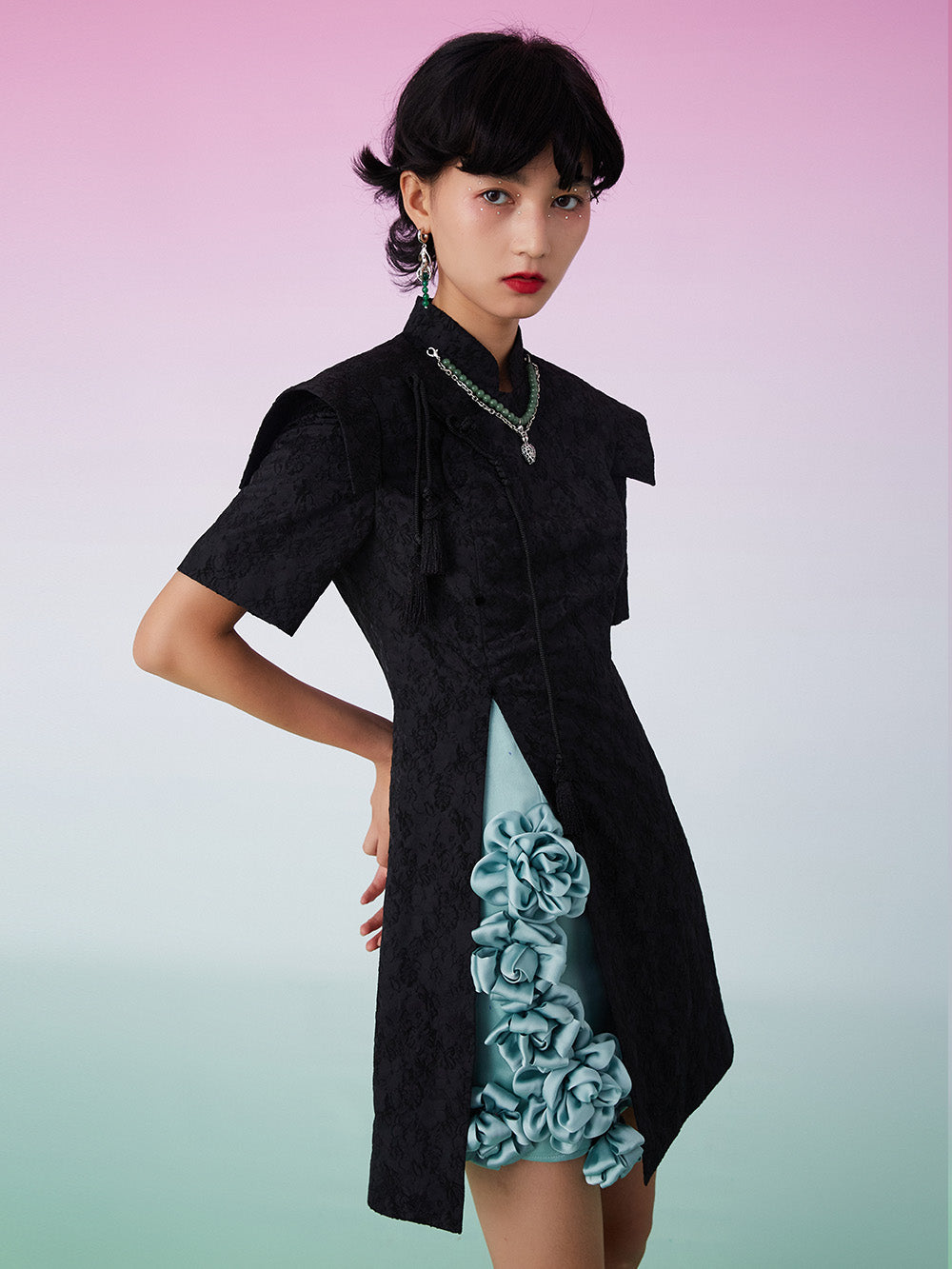 MUKZIN Contrast Floral Jacquard Black QIPAO Cheongsam