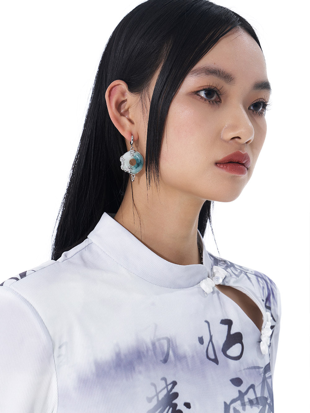 MUKTANK New Chinese Collection "Dragon" ”龍“ Earring