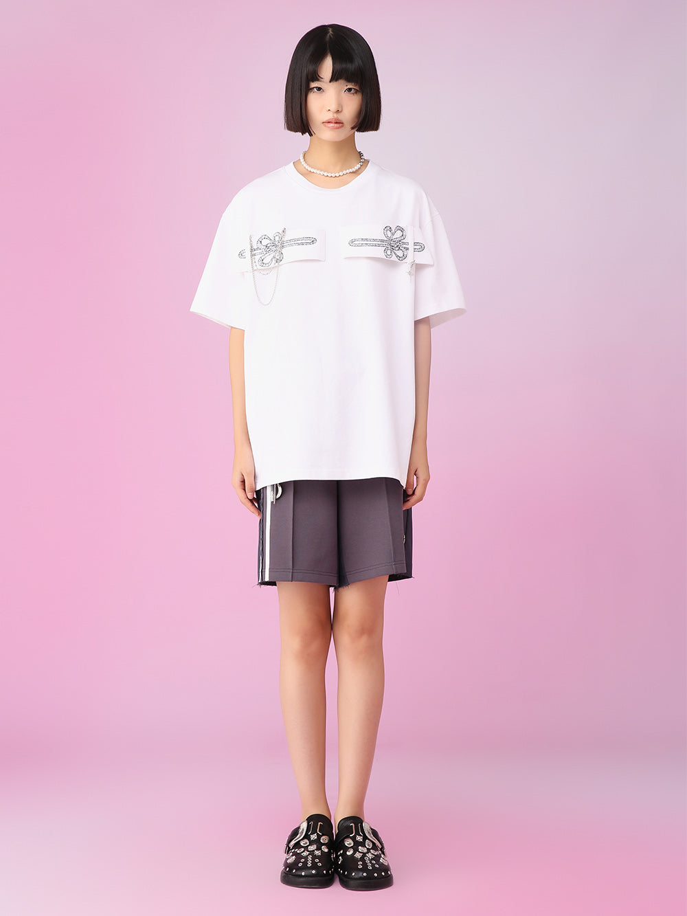 MUKZIN Simple Chains Loose Fit White T-shirts